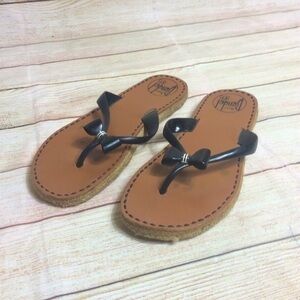 Henri Bendel La Playa jelly flip-flops. Size 10.